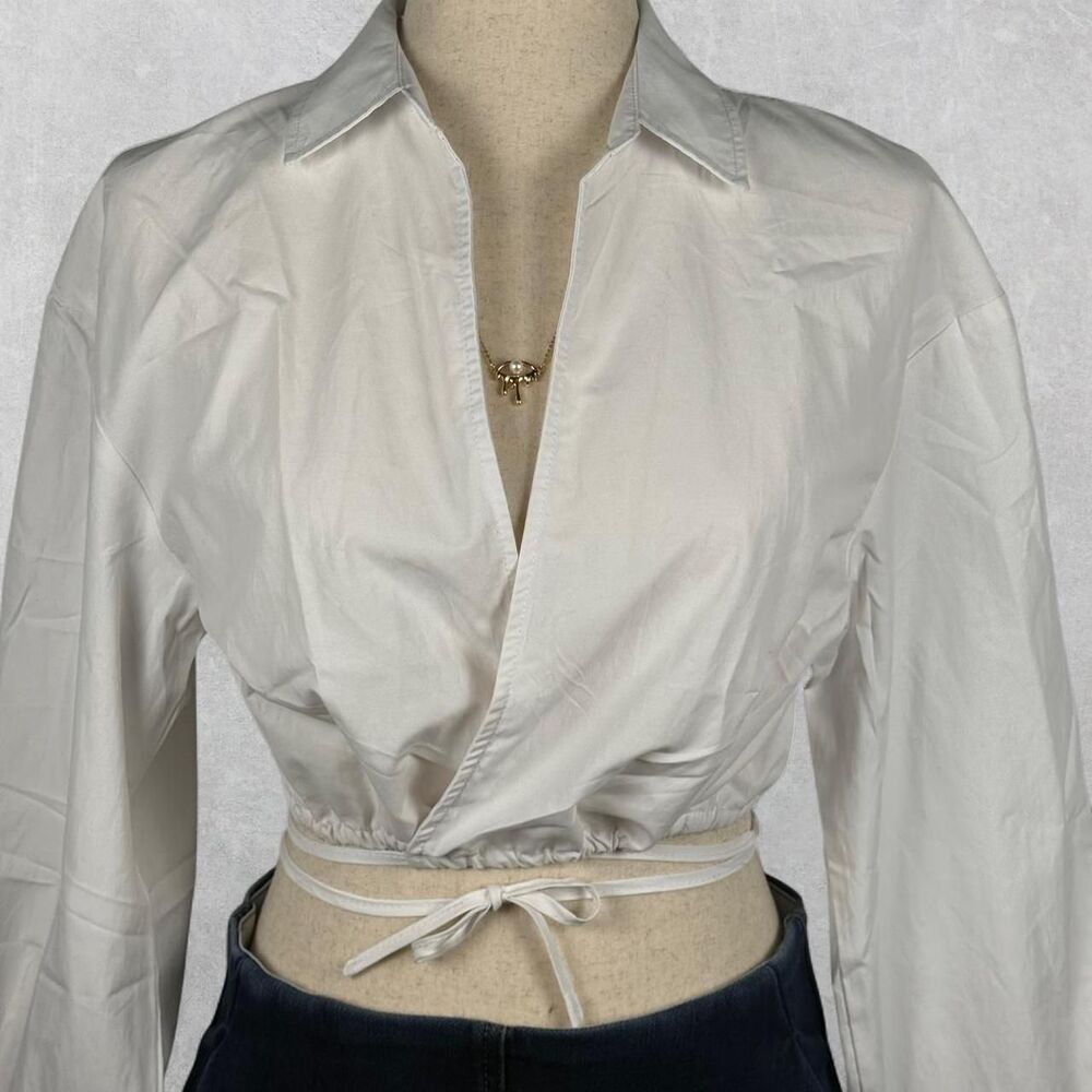 18 Centimeters White Cropped Cotton Blend Long Sleeve Wrap Top - Picture 2 of 8